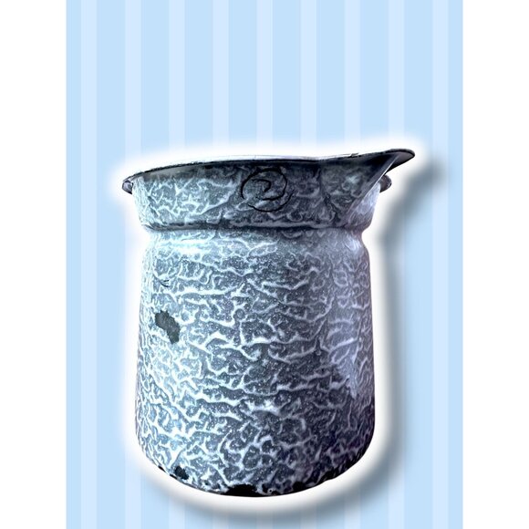 Vintage Blue Enamelware Graniteware Coffee Pot With Lid Rustic Campfire Style - Picture 9 of 16